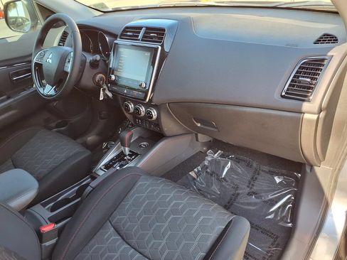 New 2026 Mitsubishi Outlander Sport LE AWD/4WD image 8