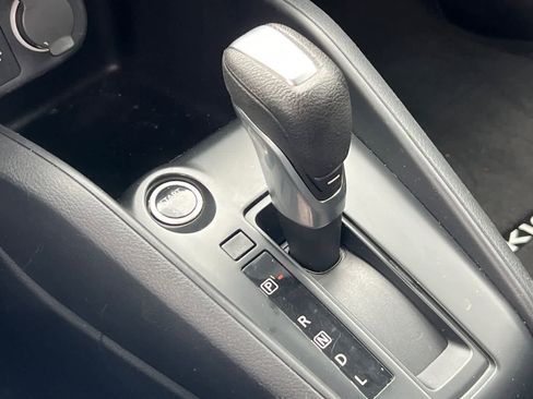 Used 2024 Nissan Kicks S image 23