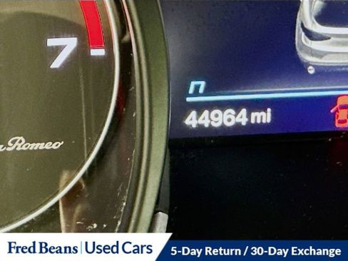 Used 2022 Alfa Romeo Stelvio Sprint image 14