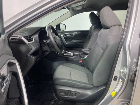 Certified 2024 Toyota RAV4 XLE FWD image 10