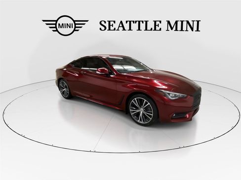 Used 2017 INFINITI Q60 2.0t w/ Premium Plus Package 2.0T AWD/4WD image 2