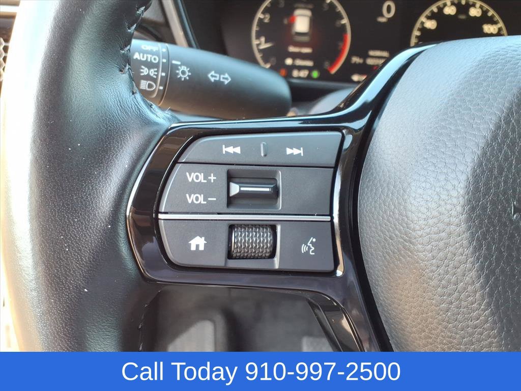 Used 2025 Honda CR-V EX-L image 20