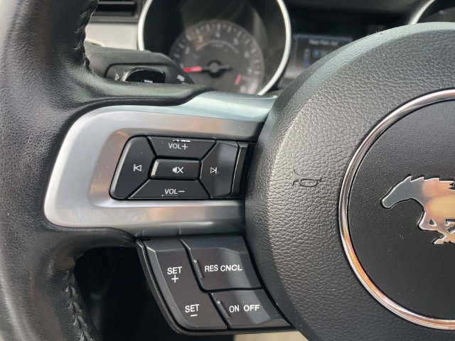Used 2022 Ford Mustang GT Premium RWD image 31