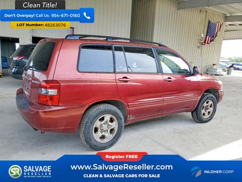 Used 2006 Toyota Highlander 2WD w/ 3rd Row image 4