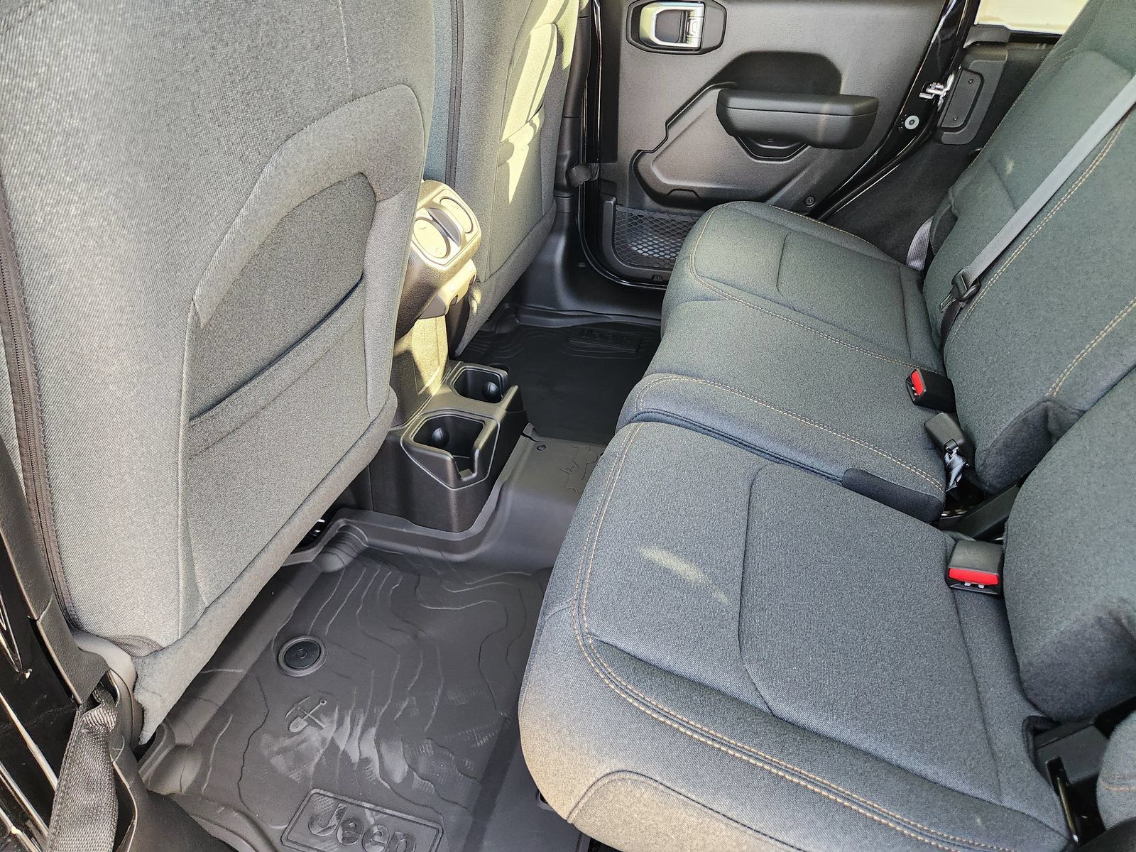 New 2026 Jeep Wrangler Unlimited Sport AWD/4WD image 24