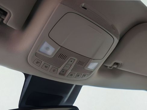 Used 2021 Ford Expedition XLT RWD image 23