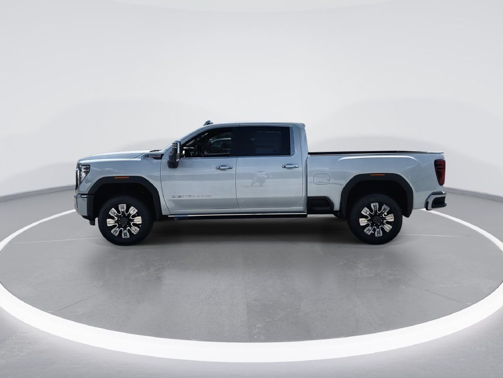 New 2026 GMC Sierra 2500 Denali w/ Denali Reserve Package AWD/4WD image 5