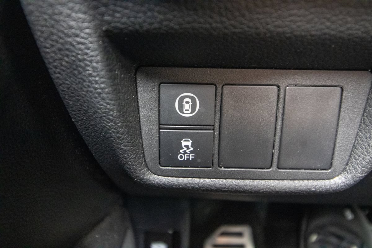Used 2018 Honda Accord Sport image 32
