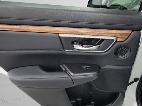 Used 2021 Honda CR-V Touring image 10