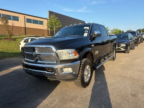 Used 2017 RAM 3500 Laramie w/ Convenience Group AWD/4WD image 1