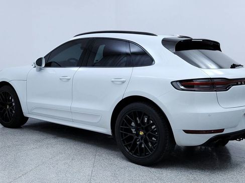 Used 2020 Porsche Macan Turbo image 3