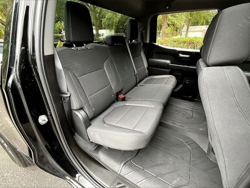 Used 2021 Chevrolet Silverado 1500 LT image 22