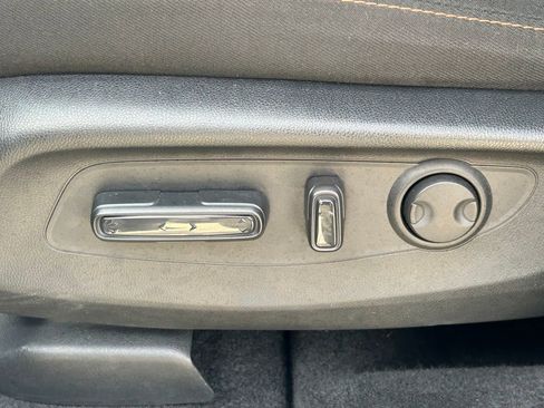 Used 2025 Honda CR-V Sport image 25