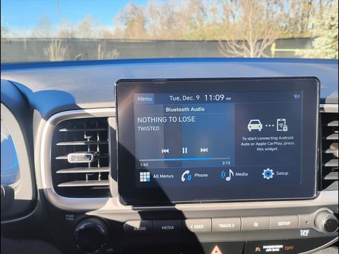 New 2026 Hyundai Venue SE image 25