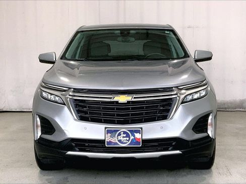 Used 2024 Chevrolet Equinox LT AWD/4WD image 2