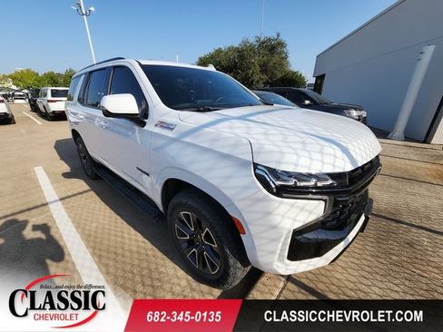 Used 2024 Chevrolet Tahoe Z71 w/ Luxury Package AWD/4WD image 1