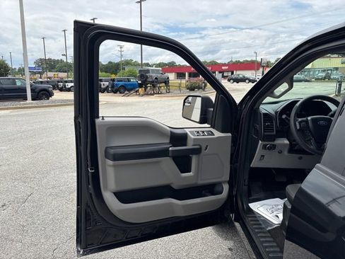 Used 2019 Ford F150 XL w/ Equipment Group 101A Mid RWD image 11
