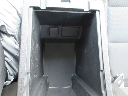 Used 2023 Chevrolet Blazer LT w/ Convenience Package FWD image 27