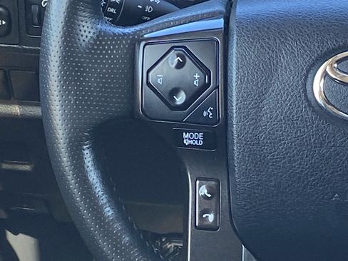 Certified 2023 Toyota 4Runner TRD Off-Road Premium w/ Off Road Premium Plus Package AWD/4WD image 19