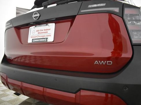 Certified 2025 Nissan Kicks SV w/ SV Premium Package AWD/4WD image 39