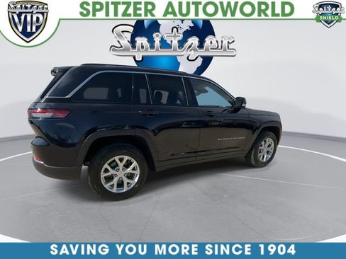 Used 2024 Jeep Grand Cherokee Limited w/ Trailer Tow Package image 9