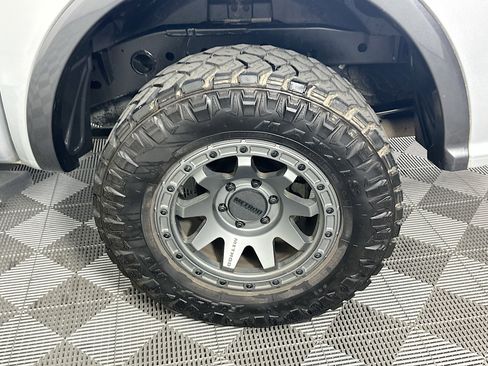 Used 2019 Ford Ranger XLT w/ Equipment Group 301A Mid RWD image 11