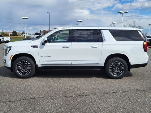 New 2026 GMC Yukon XL Elevation AWD/4WD image 37