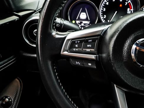 Used 2024 MAZDA MX-5 Miata RF Grand Touring image 33