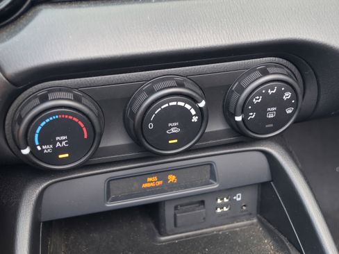 Used 2023 MAZDA MX-5 Miata Sport image 27