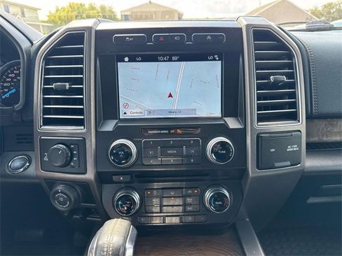 Used 2018 Ford F150 Limited w/ Trailer Tow Package image 30