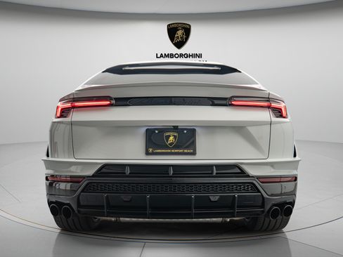 Used 2024 Lamborghini Urus S AWD/4WD image 11