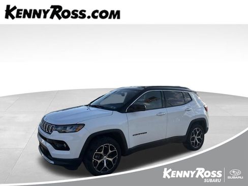 Used 2024 Jeep Compass Limited AWD/4WD image 1