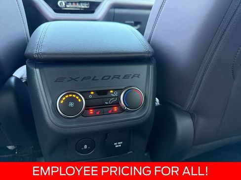 New 2026 Ford Explorer Platinum RWD image 23