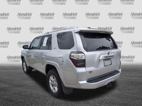 Used 2018 Toyota 4Runner SR5 image 8