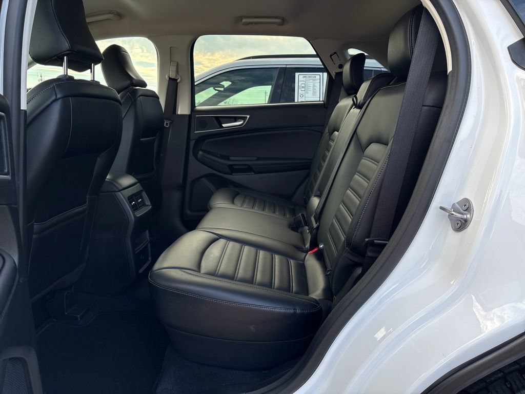 Used 2024 Ford Edge SEL AWD/4WD image 29
