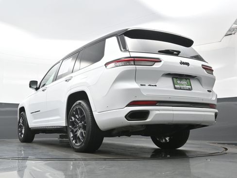 Used 2023 Jeep Grand Cherokee L Summit w/ High Altitude Package AWD/4WD image 33