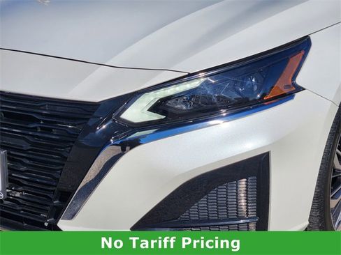 Used 2024 Nissan Altima 2.5 SL image 6