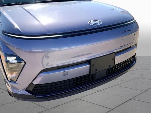Used 2024 Hyundai Kona SEL FWD image 29