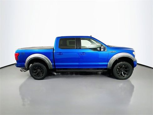 Used 2019 Ford F150 XLT w/ Equipment Group 302A Luxury image 8