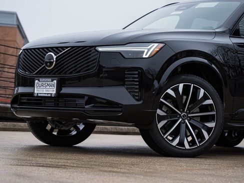 New 2026 Volvo XC90 T8 Ultra AWD/4WD image 2