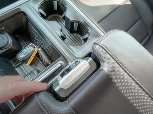 Used 2025 Ford Expedition Max Platinum w/ Platinum Ultimate Package image 20