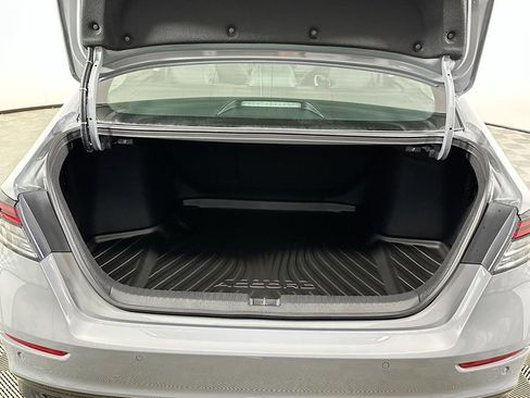 Certified 2025 Honda Accord EX-L image 16