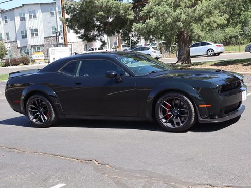 Used 2020 Dodge Challenger R/T Scat Pack RWD image 2