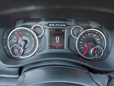 New 2026 RAM 5500 Tradesman w/ Chrome Appearance Group AWD/4WD image 25
