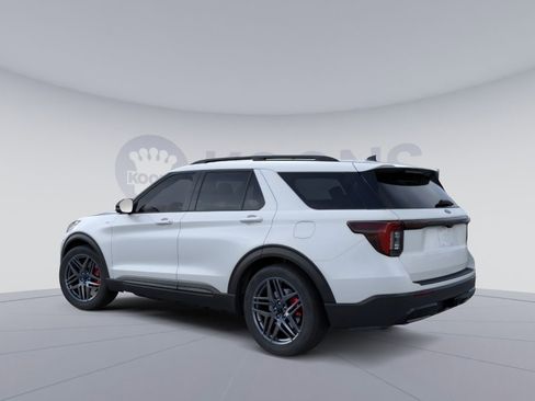 New 2026 Ford Explorer ST-Line w/ ST-Line Street Pack image 5