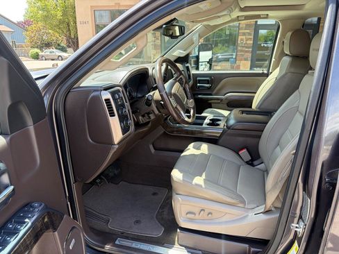Used 2016 GMC Sierra 3500 Denali w/ Duramax Plus Package AWD/4WD image 4