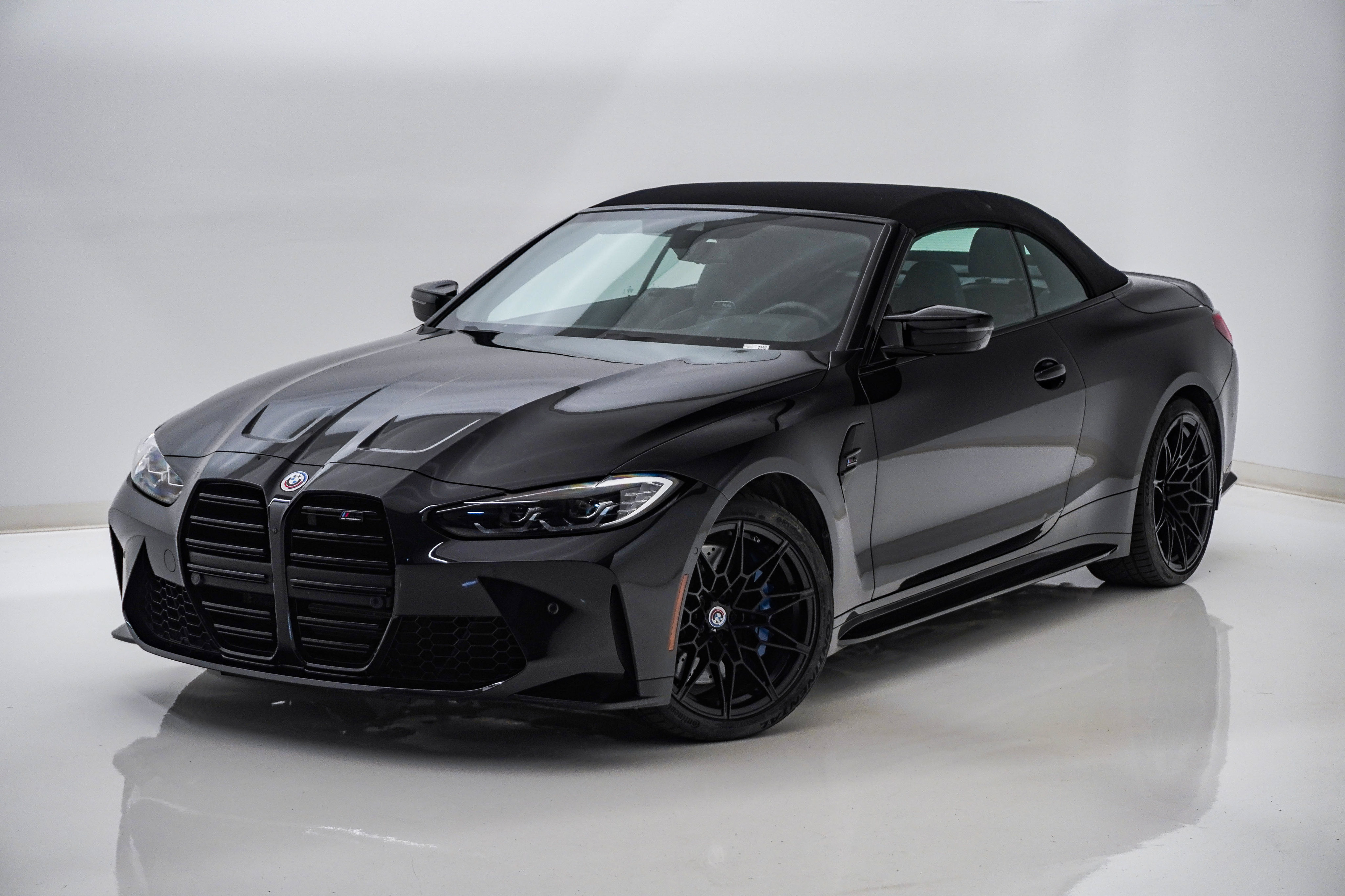 Used 2023 BMW M4 xDrive Competition w/ Parking Assistance Package AWD/4WD image 8