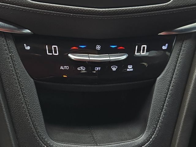 Used 2023 Cadillac XT6 Luxury AWD/4WD image 28