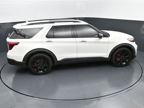 Used 2020 Ford Explorer ST w/ ST Street Pack AWD/4WD image 32