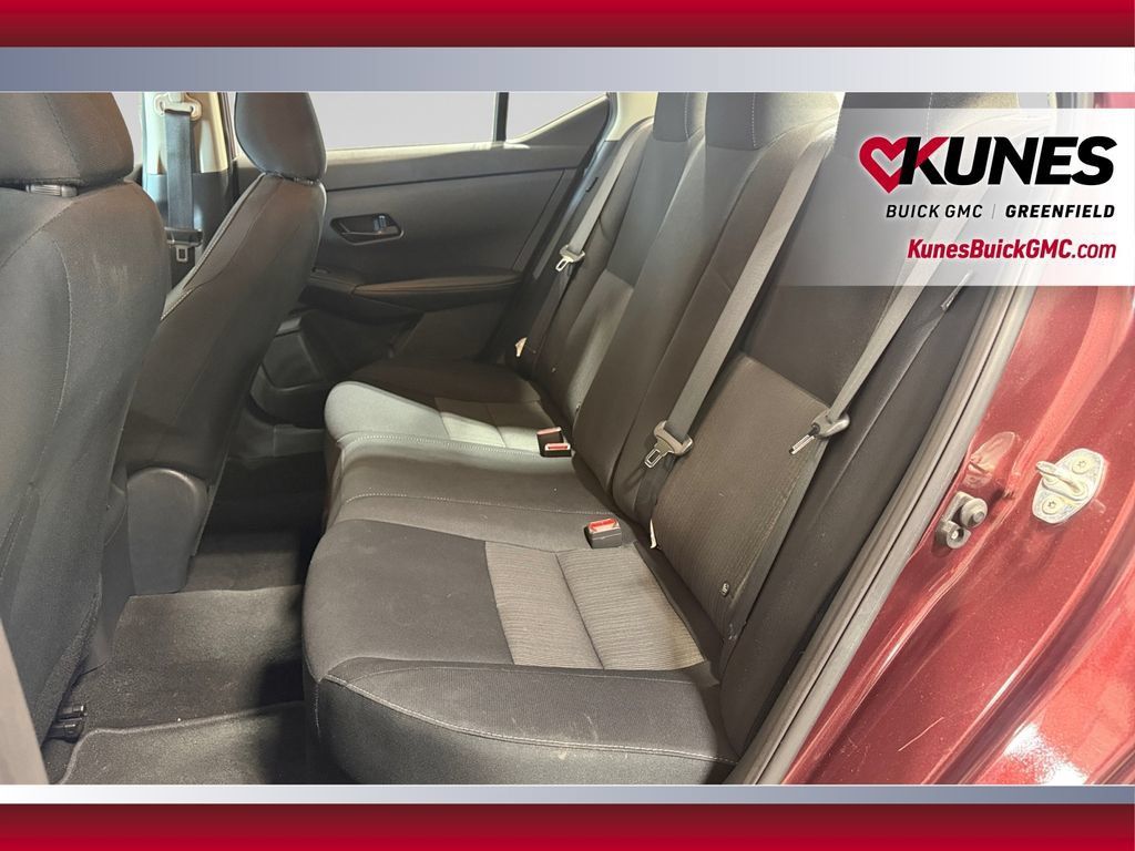 Used 2024 Nissan Sentra SV FWD image 29
